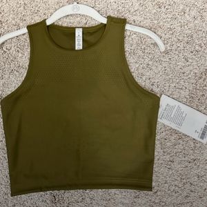 NWT Lululemon Zoned In Tank Top - Size 6